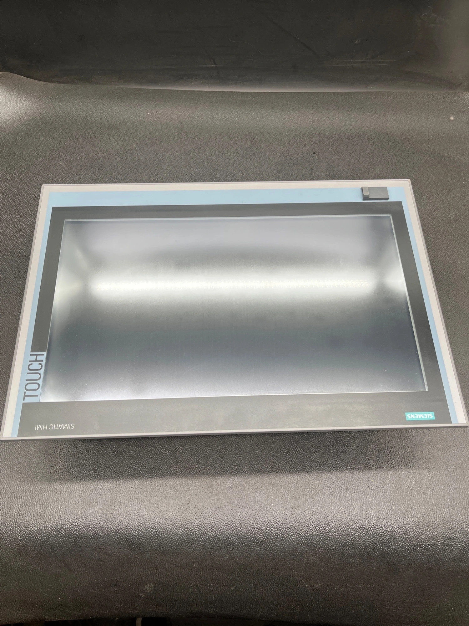 USED 2020 SIEMENS 6AV7260-2GM41-0BX6