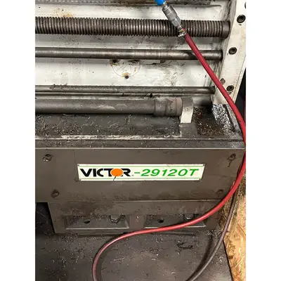 29″ x 120″ Used Victor Lathe Model 29120
