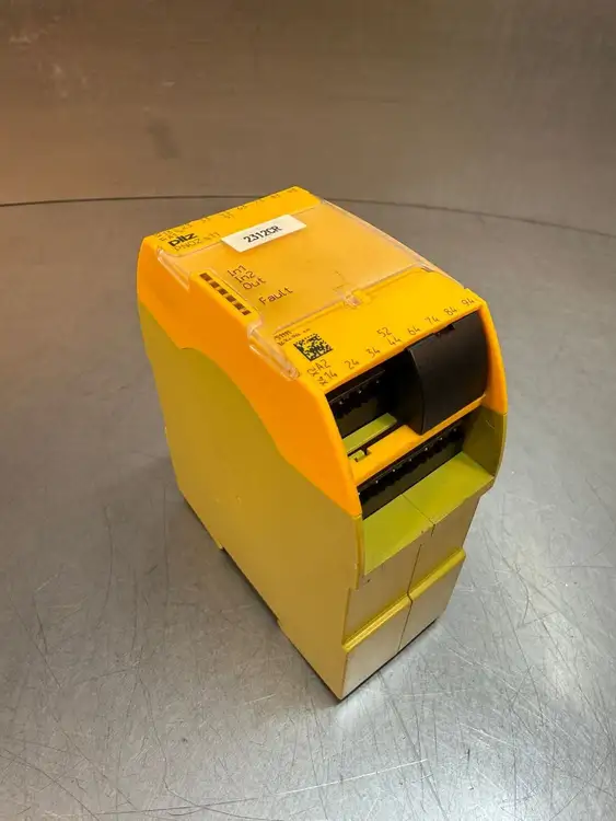 Used Pilz _UNKNOWN_ Relays & Switches South Carolina US | Palmetto Automation #1151749