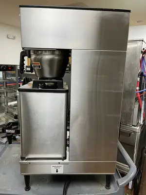 Used Bunn Used Bunn 33500.0043 BrewWISE Dual SH DBC Coffee Brewer Maker - 120/208V Coffee Equipment Illinois US | Falcon Restaurant Supply #1374966