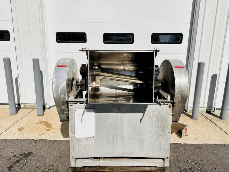 Used LOMBI 50LB - 4 - 5 CU.FT. PASTA DOUGH KNEADER Mixers Ohio US | Portage Packaging Systems, Inc. #394200