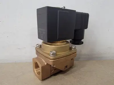 USED SMC 30-VXZ2240-04N-2D
