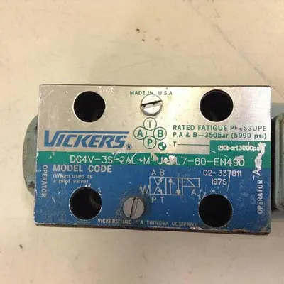 USED VICKERS DG4V-3S-2AL-M-U-HL7-60-EN490