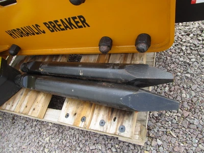 Wolverine Skid Steer ZW-750 Concrete Breaker
