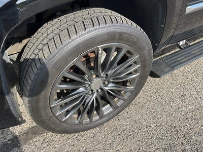 USED 2014 CADILLAC ESCALADE