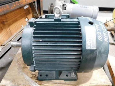 Toshiba 0034XDSB41A-P Motor 3 HP 2.2kW 1760 RPM 3600 max. RPM Damaged Fin Used
