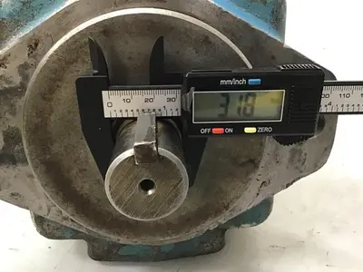 USED VICKERS 4520V60A5