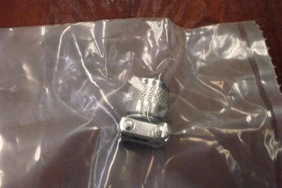 NEW Glenair M85049/52-1-8N