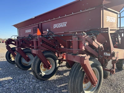 Used _UNKNOWN_ _UNKNOWN_ Planters Idaho US | Tri-Steel Manufacturing #1557073