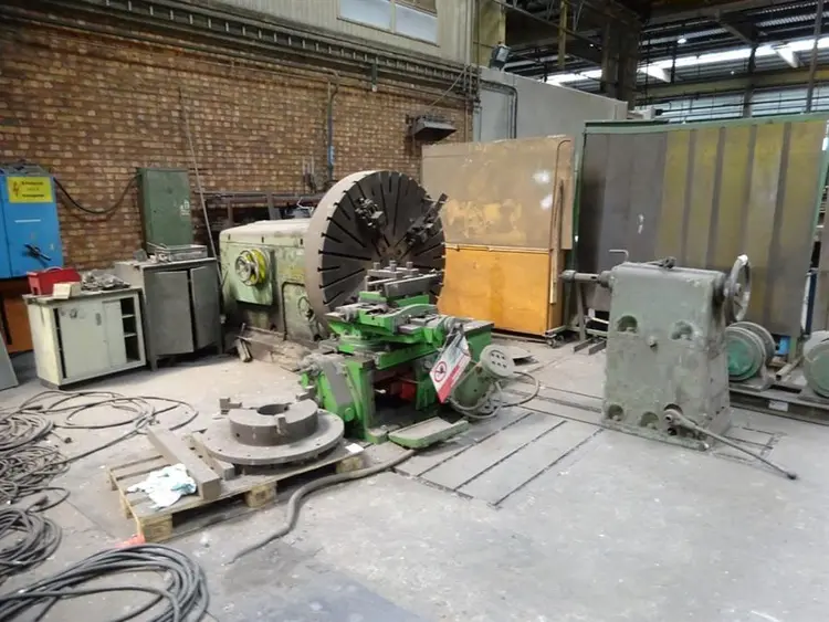 Used DUTRANOIT FACING LATHE Ø 1900 MM Engine Lathes BE | Apt International N.V #361691
