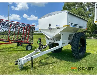 Used DALTON _UNKNOWN_ Broadcast Spreaders Iowa US | Keast Enterprises #1360192