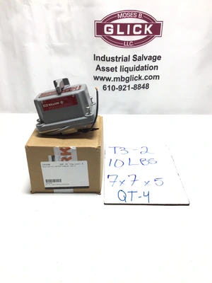 USED HUBBELL KILLARK FXS-1C