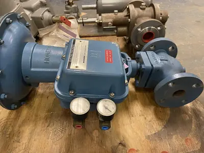 New | in-Stock HONEYWELL 859105-1D20-1A1-19-PDE1-AAA Solenoid Valves Ohio US | Surplus Asset Holdings #1226252