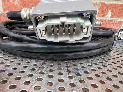 USED PHOENIX CONNECT 1771228  MALE TO FEMALE 10-PIN NETWORK COM CABLE 18 FT CABLE