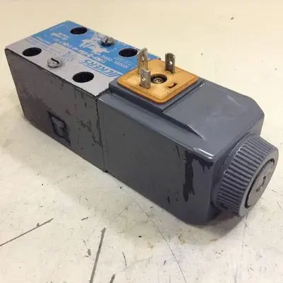 USED VICKERS DG4V322AMUHL760