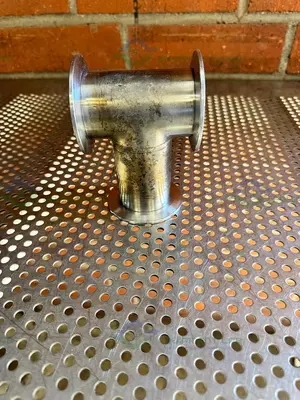 Used 3 WAY STAINLESS STEEL KF 50 NIPPLE VACUUM FITTING Valves/Fittings California US | Equipment Lab #1317048