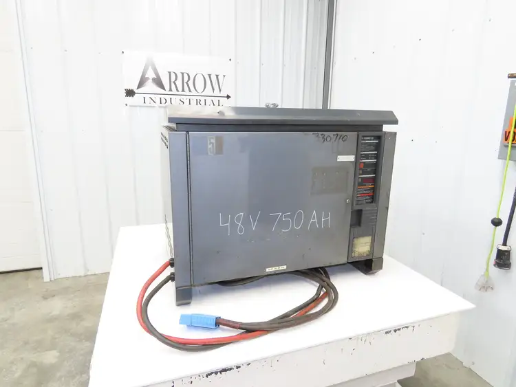 Used GNB _UNKNOWN_ Battery Chargers | Arrow Industrial #562418