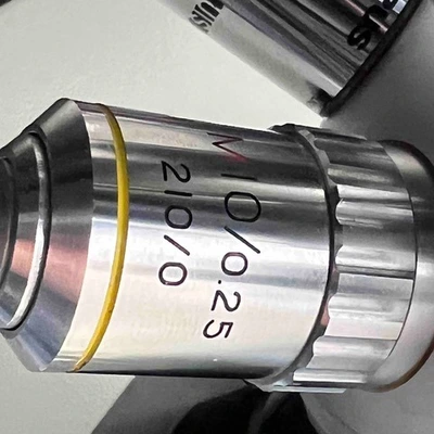 Item# L203 Olympus GX41F Microscope & Camera #306
