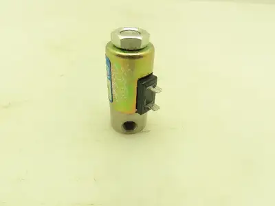 Honeywell Skinner B2MX49Y Solenoid Valve 2-Way NC 24VDC 25 PSI 1/8" NPT