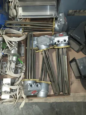2 PALLETS OF ASSORTED HEATING AND COOLING