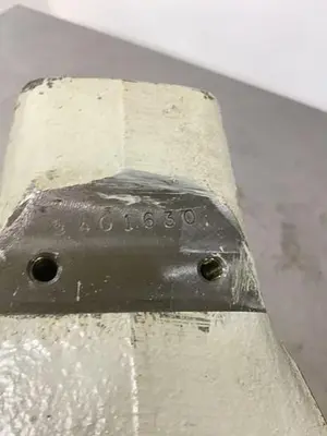 USED CINCINNATI MILACRON 5037786