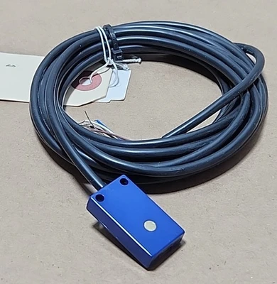 New | in-Stock Schneider Electric SM300A32810FP Sensors Indiana US | J&J Industrial Supply #512334