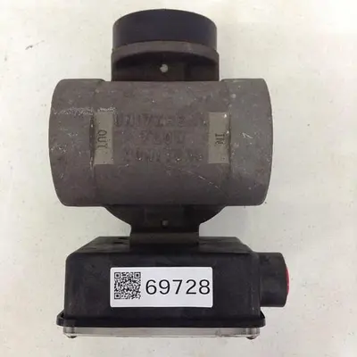 USED UNIVERSAL FLOW MONITORS MN-ESF400SM-16-70P1.0T100-A0NL