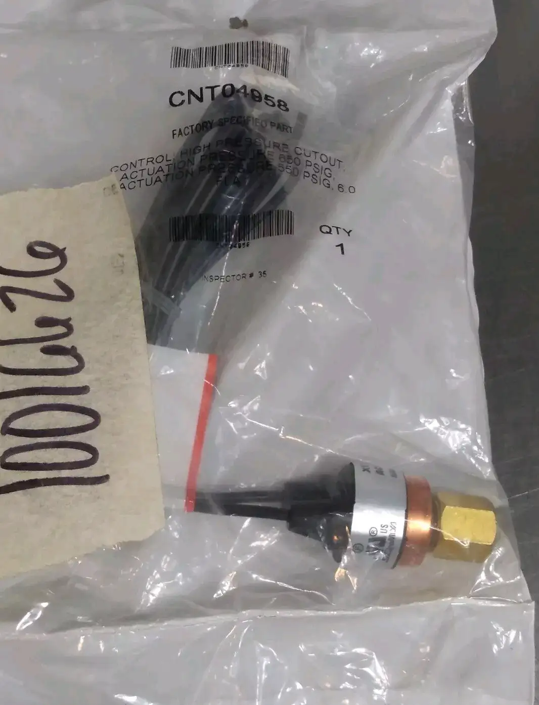 CNT04958 Pressure Switch Loc5E7