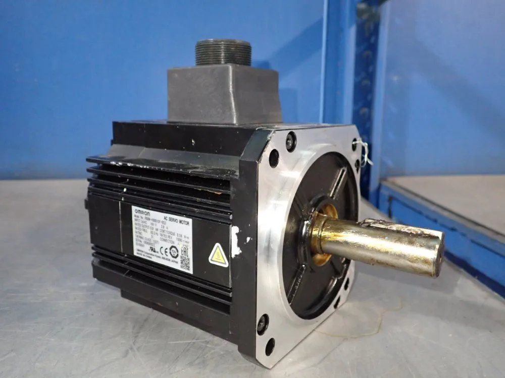New | in-Stock OMRON R88MK90010FBS2 Servo Motors | HGR 24 #730723