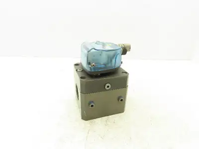 Itron Delta G25 Rotary Volumetric Flow Meter DN40 1.5"npt 232psi 9-Digit Index