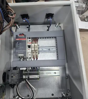 Dual Unit Heater System w/ Thermostat & C02 Detector