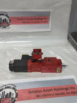 Used TELEMECANIQUE XCSL Miscellaneous Equipment (Electrical & Power) Ohio US | Surplus Asset Holdings #1239070