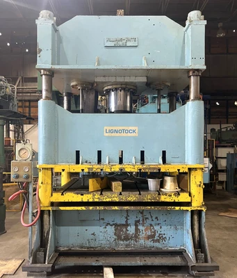 USED WILLIAMS WHITE & COMPANY WILLIAMS WHITE & COMPANY CUSTOM PRESS