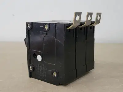 USED EATON BA320