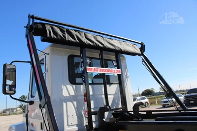 New | in-Stock 2027 MACK MD7 Rolloff Trucks Texas US | Roll Off Truck World #1491884
