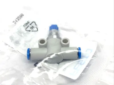 New | in-Stock Festo 193967 Parts (Hydraulics and Pneumatics) Michigan US | Maverick Industrial Sales #1419302