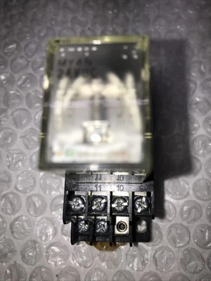 USED OMRON 5A250V