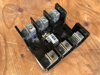 USED LITTELFUSE LJ601003CR