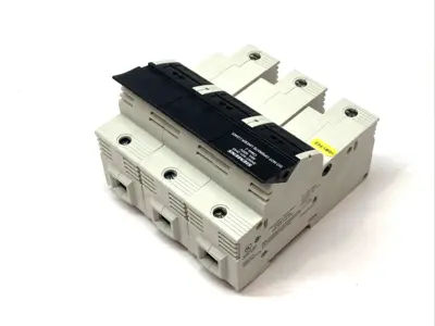 Used Siemens Fuse Holder Class J 30A 600V w/ 3x Bussman LPJ-4SP Fuses Fuse Accessories Michigan US | Maverick Industrial Sales #1389522