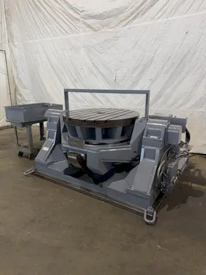 48" GIDDINGS & LEWIS ROTARY TRUNNION TABLE. STOCK # 0903224