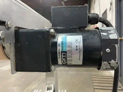 FMA 8' Single File Conveyor