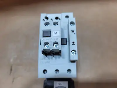 Contactor DILM40 w/ Overload Relay XT0B057DC1