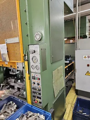 USED 1996 EXNER PRESS 2000 KN