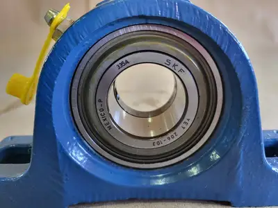 NEW SKF SY 1.3/16 FM