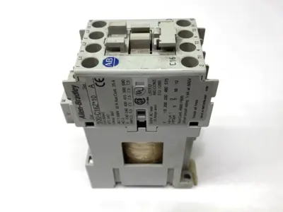 USED ALLEN-BRADLEY IEC CONTACTOR 3-POLE 16A
