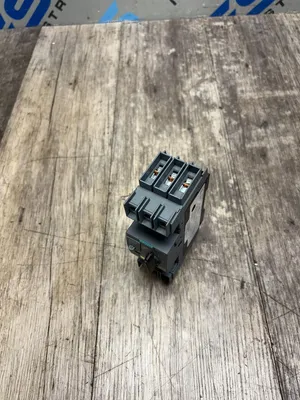 Used SIEMENS 3RV2711-1DD10 Misc Electrical & Power Parts South Carolina US | ESS Industrial Equipment Sales #1309621