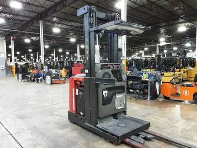 USED 2019 RAYMOND 530-OPC30TT