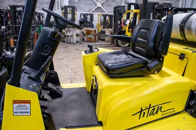 New | in-Stock 2011 HOIST F220B Liquid Propane Forklifts Illinois US | Forklift Exchange #1274528
