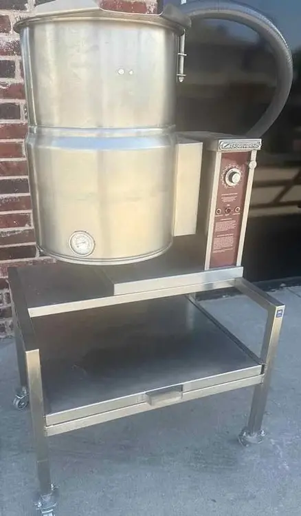 Used CROWN KEC-12 Cooking Kettles British Columbia CA | Surrey Food Equipment #1250615