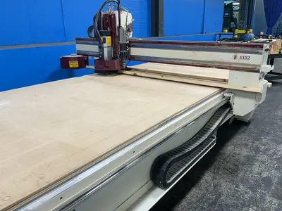 Used AXYZ AUTOMATION INC 5012 CNC Routers Ohio US | HGR 24 #1291974